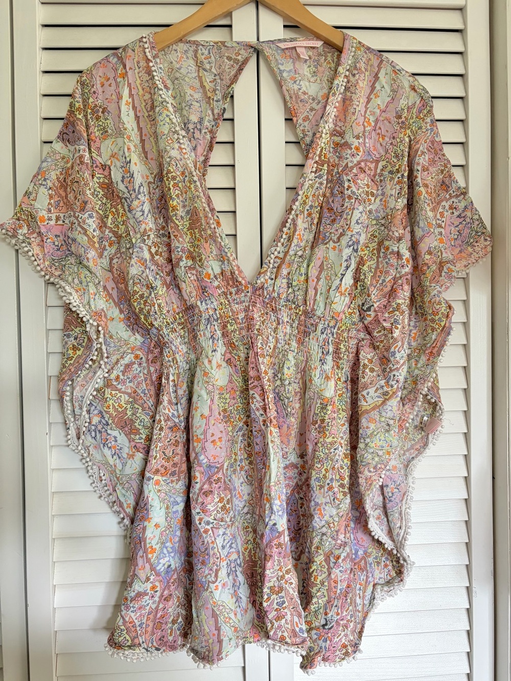 Victoria’s Secret 2010s Boho Paisley V-Neck Tunic